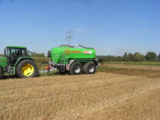 © (C) by Caplio R7 User © (C) by Caplio R7 User